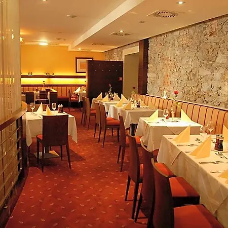 Oehlknechthof Hotel Horn